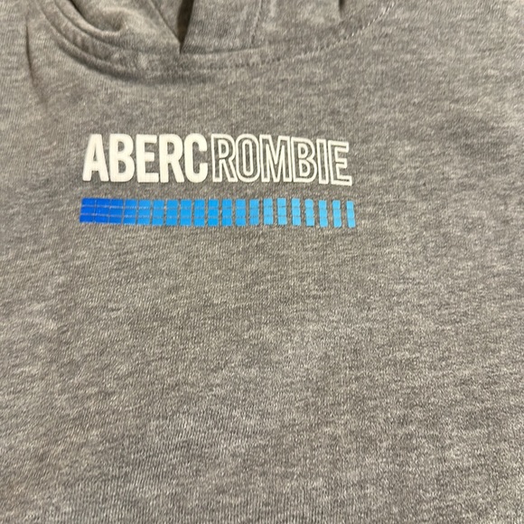 Abercrombie kids gray hoodie size 9/10 in excellent condition - Picture 5 of 8
